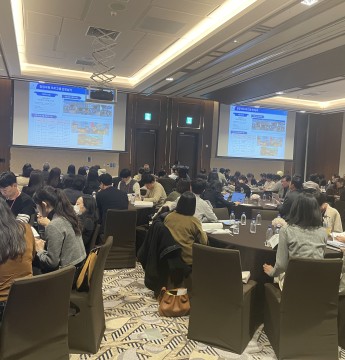 2025년 지역창업인프라 통합성과보고회 및 창업 인큐베이팅 시상식