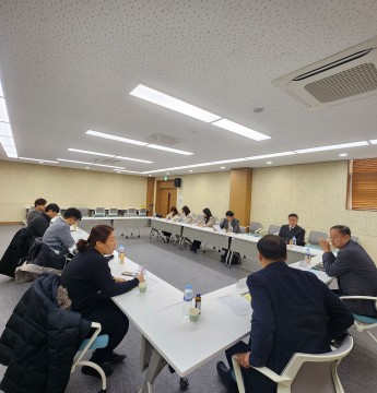 2024년 1인 창조기업 지원센터·중장년 기술창업센터  창업인프라 통합 운영 브릿지센터 권역 간담회